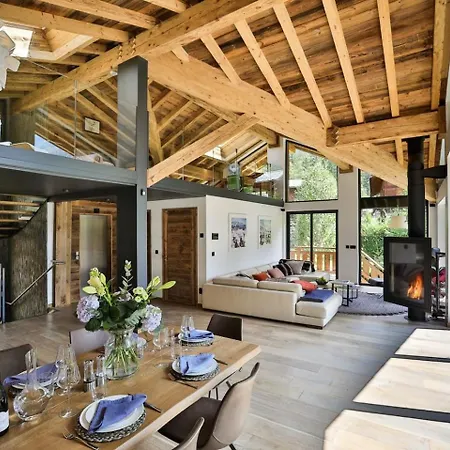 Chalet Luxury Retreat In A Quiet Area - What'app - 0034-635-520-036 - For Reservations! Villa Chamonix