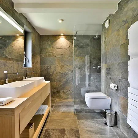 Villa Chalet Luxury Retreat In A Quiet Area - What'app - 0034-635-520-036 - For Reservations! Chamonix