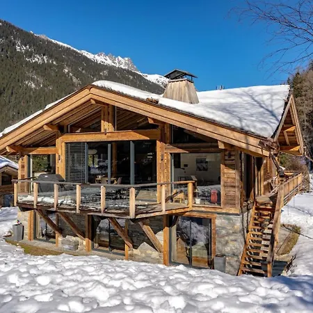 Chalet Luxury Retreat In A Quiet Area - What'app - 0034-635-520-036 - For Reservations! Villa Chamonix